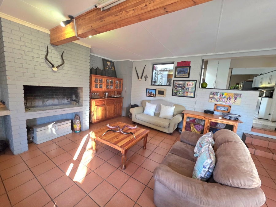 5 Bedroom Property for Sale in Jordania Free State
